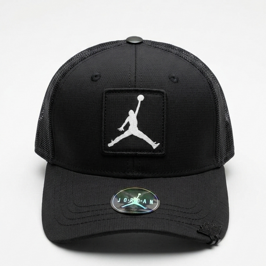 JORDAN - Negra/Logo Blanco