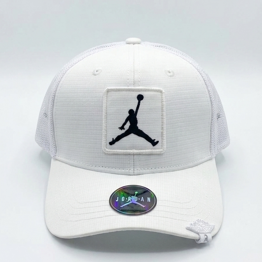 JORDAN - Blanca/Logo Negro